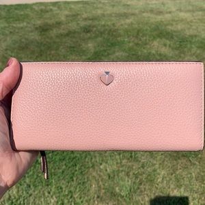 Kate spade Polly wallet.